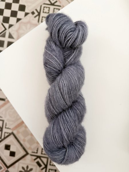 puchata 100g / grafit