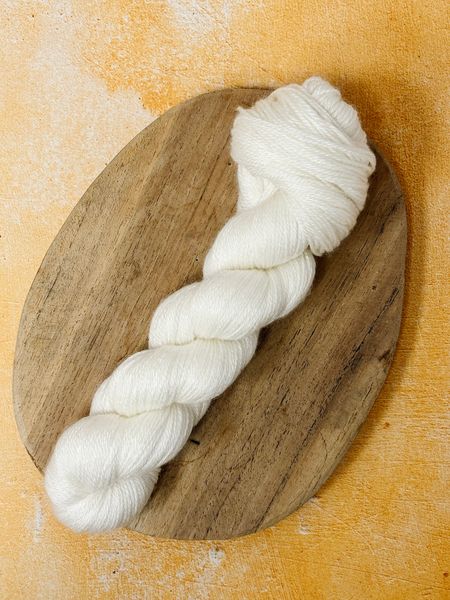 bogata (rich) / naturalny (natural)