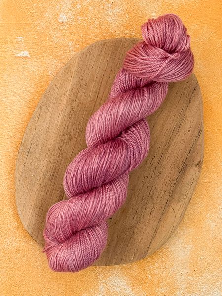 bogata (rich) / hibiskus (hibiscus)