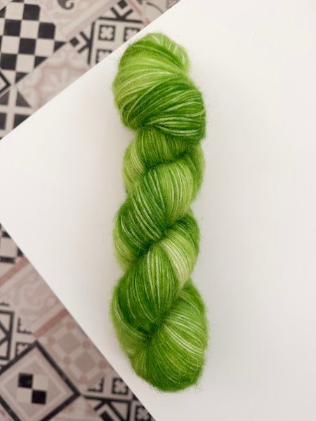 puchata 100g / jabłuszko